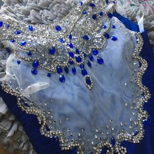 Gown priced lowered! 🔥🔥🔥